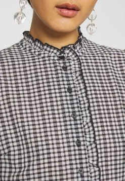 Samsøe Samsøe ZARANI SHORT DRESS - Robe chemise Women -Samsøe Soldes 04a86a2e7e704229bb6cb923f3f30537