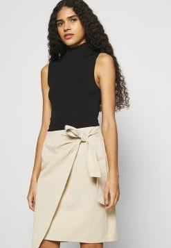 Samsøe Samsøe MILANI SKIRT - Minijupe Women 13 Samsøe Samsøe MILANI SKIRT - Minijupe Women -Samsøe Soldes 0c2237c1efeb474188a323d38f767db7