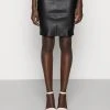 Samsøe Samsøe KENDAL - Jupe en cuir Women -Samsøe Soldes 11b4476621bf48a38e2158b233cfb8c9