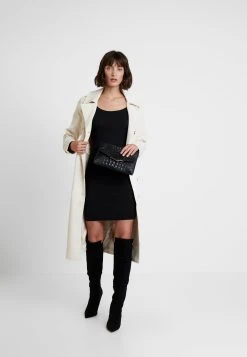 Samsøe Samsøe SIK LONG SOLID - Robe fourreau Women -Samsøe Soldes 161f277a4250425ba2c83bafcd1d83bf