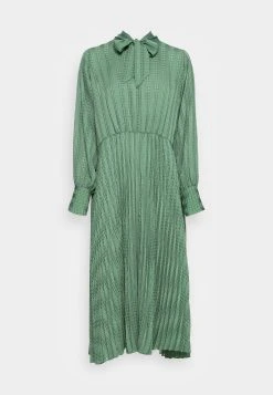 Samsøe Samsøe DOROTHE DRESS - Robe chemise Women -Samsøe Soldes 1abcaaf1d7f3420ebc557e7ad5e916e8