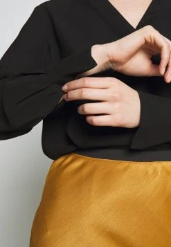 Samsøe Samsøe HAMILLA BLOUSE - Blouse Women 14 Samsøe Samsøe HAMILLA BLOUSE - Blouse Women -Samsøe Soldes 21294221a6584f6d843632164f344659