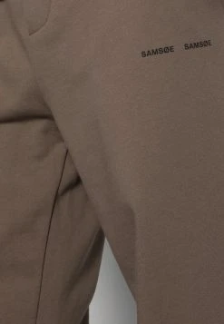 Samsøe Samsøe NORSBRO TROUSERS - Pantalon de survêtement Men -Samsøe Soldes 248c09f2593044e18947d63d56928428