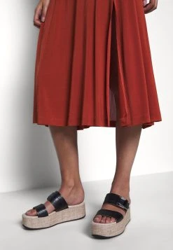 Sams&oslash;e Sams&oslash;e CORNEA SKIRT - Jupe trapèze Women -Samsøe Soldes 2c33c23ed87347538e4a73c2b6d74b8c