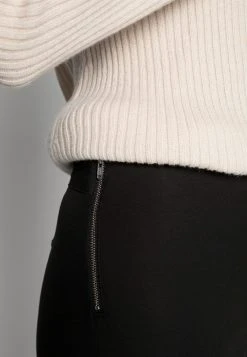 Samsøe Samsøe SION PANTS - Pantalon classique Women -Samsøe Soldes 2da01e44c1d544b383f90f71dce94c4b