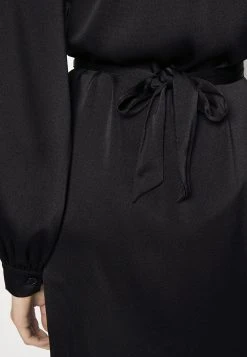 Samsøe Samsøe NIKA DRESS - Robe chemise Women -Samsøe Soldes 2e216e2516be4f68a8ddb55ad5e60dd1