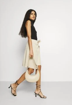 Samsøe Samsøe MILANI SKIRT - Minijupe Women 12 Samsøe Samsøe MILANI SKIRT - Minijupe Women -Samsøe Soldes 30da0c4ce13c401b95f34fe7b2465c6d