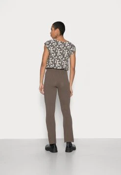 Samsøe Samsøe JOAN TROUSERS - Pantalon classique Women -Samsøe Soldes 3151f8f84b5b4e2d86a39122f508f439