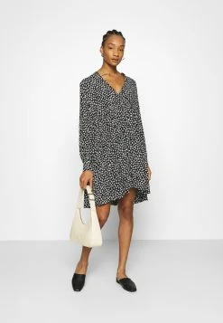 Samsøe Samsøe MORI SHORT DRESS - Robe de jour Women -Samsøe Soldes 326f3211cb5d4fcf897fb3daeb9f29f0