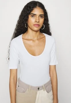 Samsøe Samsøe ALEXO - T-shirt basique Women 13 Samsøe Samsøe ALEXO - T-shirt basique Women -Samsøe Soldes 38c41216883d49149e3634a16dd5f645