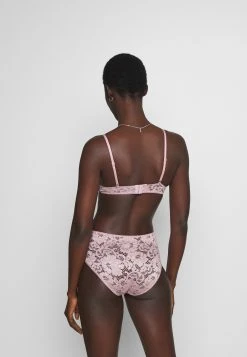 Samsøe Samsøe MAALIKA - Shorty Women -Samsøe Soldes 460a7d9c6754451fb9ff62a3d1811636