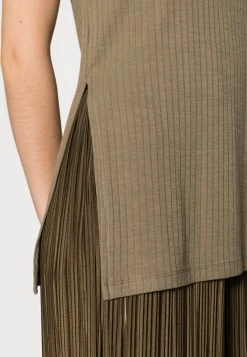 Samsøe Samsøe REGINE - Débardeur Women -Samsøe Soldes 4694b1273ae84e7c9f9b046d4a936070