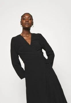 Samsøe Samsøe BRITT WRAP DRESS - Robe de jour Women -Samsøe Soldes 4db93e63a5cf4b048ef703051e5d5b04