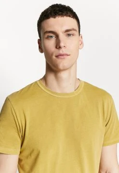 Samsøe Samsøe TOM - T-shirt basique Men 19 Samsøe Samsøe TOM - T-shirt basique Men -Samsøe Soldes 5059f64a66e74acaa9fda45f12885ede