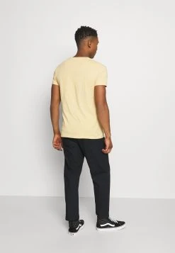 Samsøe Samsøe FANON TROUSERS - Pantalon classique Men 12 Samsøe Samsøe FANON TROUSERS - Pantalon classique Men -Samsøe Soldes 52d034b436974be8b5d37ee954d18560