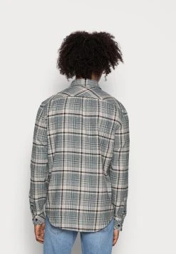 Sams&oslash;e Sams&oslash;e LIAM - Chemise Men -Samsøe Soldes 53a9f93bda10460f93aa079aad15150b