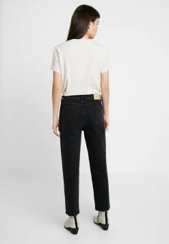 Samsøe Samsøe MARIANNE - Jean boyfriend Women -Samsøe Soldes 54b4163a238a4ddb874751e51963b75b