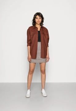 Samsøe Samsøe SADIE - T-shirt basique Women 9 Samsøe Samsøe SADIE - T-shirt basique Women -Samsøe Soldes 58159a8fe8544a1388e29675845cdcbb