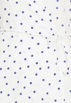 Samsøe Samsøe BRITT WRAP DRESS - Robe de jour Women -Samsøe Soldes 5b51a5b085a14f14bbb191def543bf59