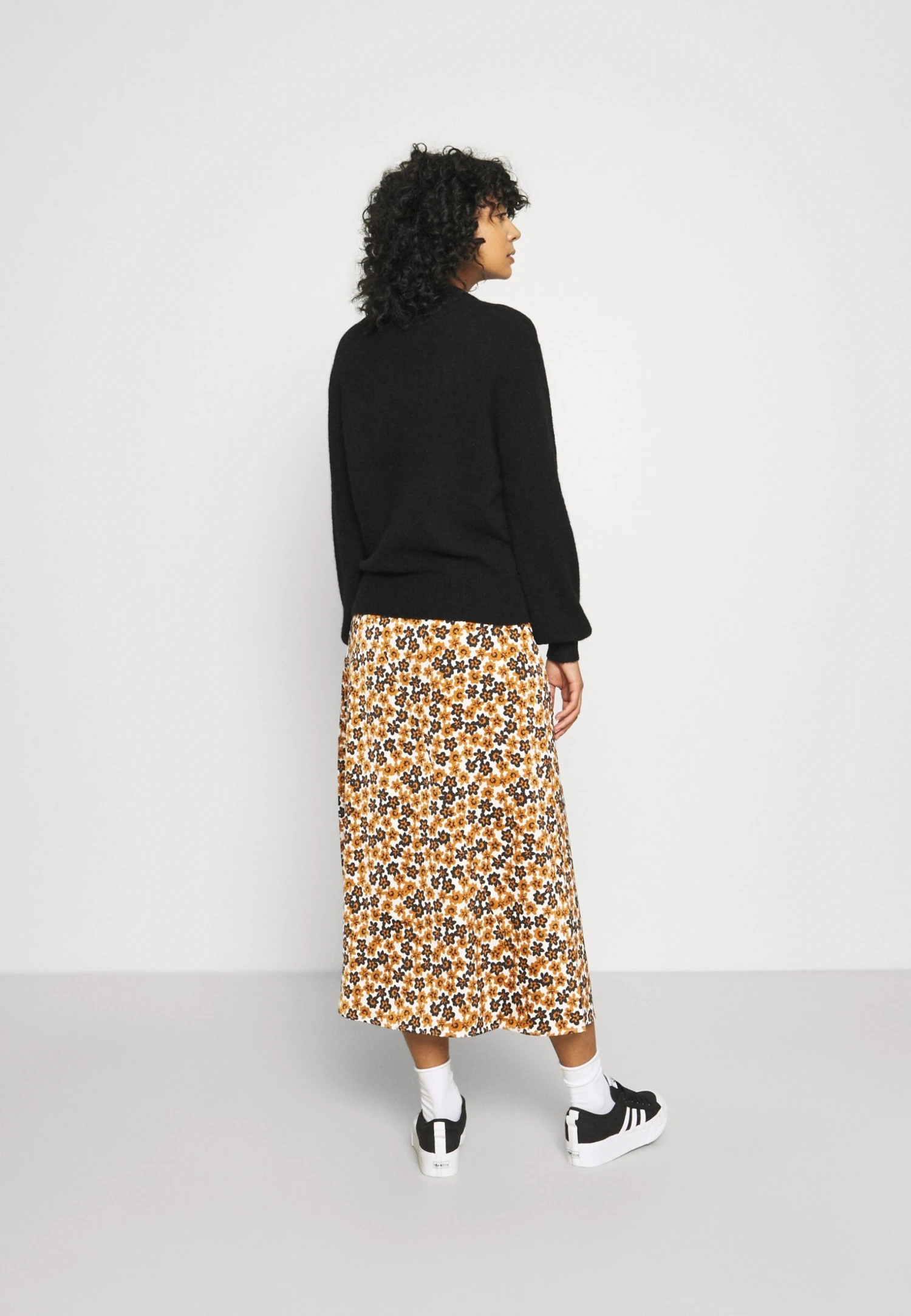 Samsøe Samsøe JACI CREW NECK - Pullover Women 5 Samsøe Samsøe JACI CREW NECK - Pullover Women – Image 3