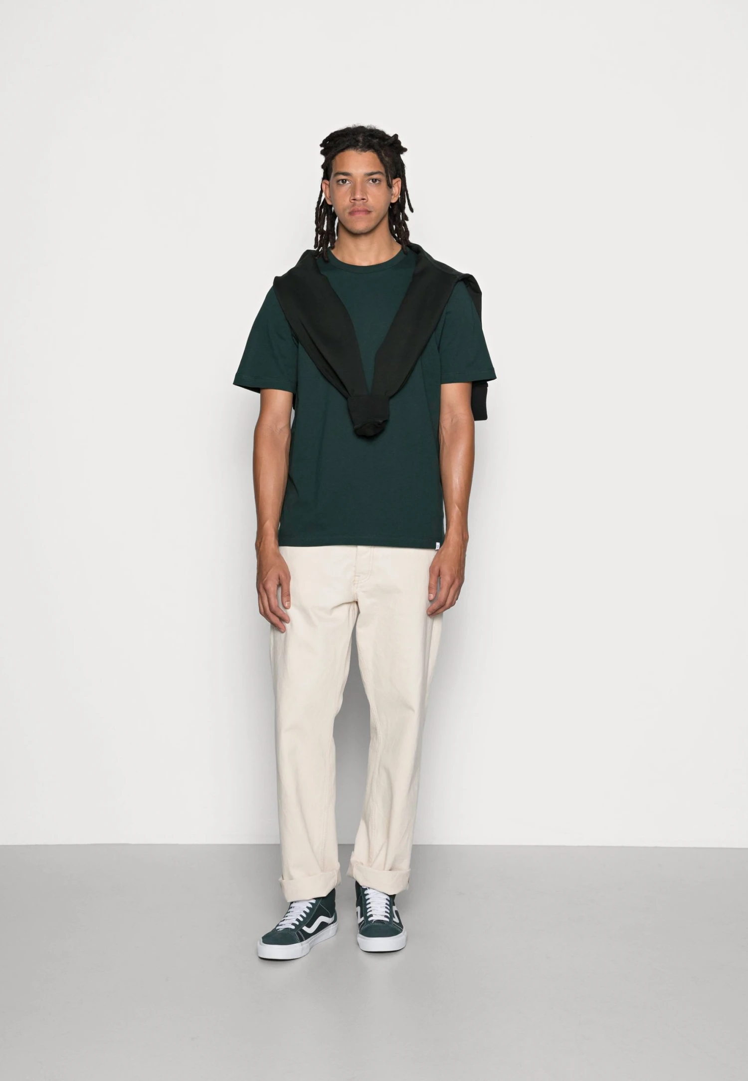 Samsøe Samsøe HUGO - T-shirt basique Men 4 Samsøe Samsøe HUGO - T-shirt basique Men – Image 2