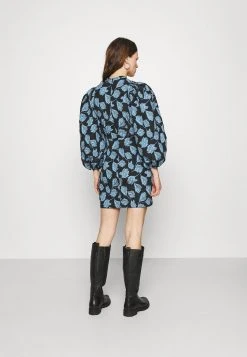 Samsøe Samsøe HARRIET SHORT DRESS - Robe de jour Women -Samsøe Soldes 663a240bef7446dd9410a1bd6ce01224