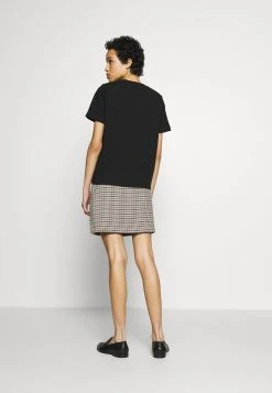 Samsøe Samsøe BARLETTA - T-shirt imprimé Women 10 Samsøe Samsøe BARLETTA - T-shirt imprimé Women -Samsøe Soldes 6a803d93ac61484fb571ba55943a68e3