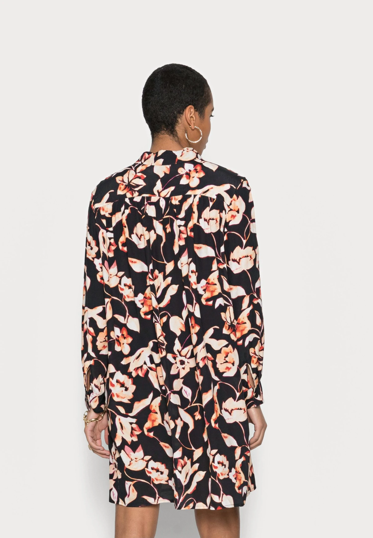 Samsøe Samsøe GILIAN DRESS - Robe de jour Women 5 Samsøe Samsøe GILIAN DRESS - Robe de jour Women – Image 3