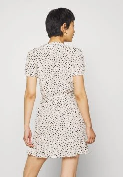 Samsøe Samsøe LINETTA DRESS - Robe de jour Women -Samsøe Soldes 6b9908e3b050405c91febe2c6da14224