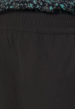 Samsøe Samsøe SMILLA STRAIGHT TROUSERS - Pantalon classique Women -Samsøe Soldes 735b600ba59b4c75946352fdfc9cc150