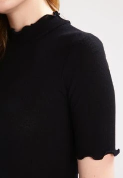 Samsøe Samsøe NELLI - T-shirt basique Women 10 Samsøe Samsøe NELLI - T-shirt basique Women -Samsøe Soldes 742e51c4ee66496babb466f630d0f911