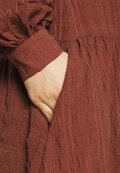 Samsøe Samsøe MILLO DRESS - Robe de jour Women -Samsøe Soldes 77fb235e8cc044dc88e19c5c45bdfda1