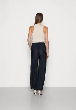 Samsøe Samsøe UMA TROUSERS - Pantalon classique Women -Samsøe Soldes 7f58570013c645a8a9649b9c545f0fae