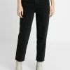 Samsøe Samsøe MARIANNE - Jean boyfriend Women -Samsøe Soldes 9585641556234cad8e6116cf6e46b722