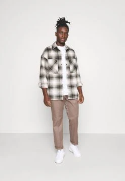 Samsøe Samsøe LINCOLN WIDE TROUSERS - Pantalon classique Men -Samsøe Soldes a5d8c4b270ea4612b2b2e1c3dd5bcf17