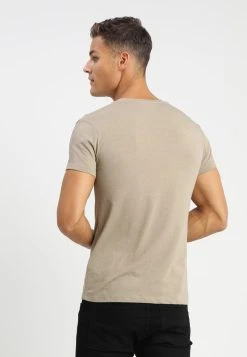 Samsøe Samsøe KRONOS - T-shirt basique Men -Samsøe Soldes a6aa3269f9ac476e9376e174f6ba194a