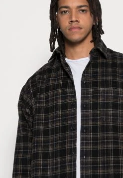 Samsøe Samsøe LUAN - Chemise Men 11 Samsøe Samsøe LUAN - Chemise Men -Samsøe Soldes ab478a4726e4416c8a536e008e4baeeb