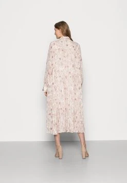 Samsøe Samsøe DOROTHE DRESS - Robe de jour Women -Samsøe Soldes ae36bde431f24f258bf9c53bd95b4260