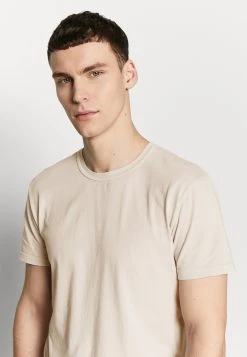 Samsøe Samsøe TOM - T-shirt basique Men -Samsøe Soldes b2d2cf8021f643128f05a69795b542eb
