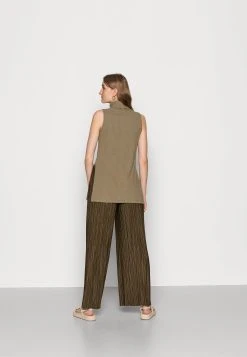 Samsøe Samsøe REGINE - Débardeur Women -Samsøe Soldes b910f43e0da3498db8c99fa08310824c