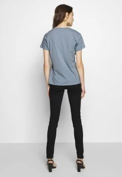 Sams&oslash;e Sams&oslash;e SOLLY TEE SOLID - T-shirt basique Women -Samsøe Soldes b93c0813a8234f10a5acce5a635d8e56