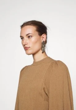 Sams&oslash;e Sams&oslash;e HARRIETTA SHORT DRESS - Robe de jour Women -Samsøe Soldes bc9c4d890adf4870af5ad5cf40cd2dae