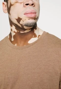 Samsøe Samsøe KRONOS - T-shirt basique Men -Samsøe Soldes ce8aec183d8f420aa2f2fcb40ac14502