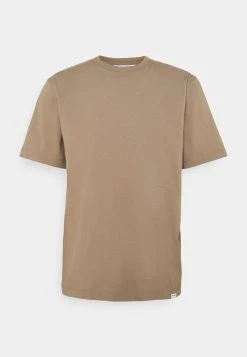 Samsøe Samsøe HUGO - T-shirt basique Men 16 Samsøe Samsøe HUGO - T-shirt basique Men -Samsøe Soldes d4a40c6288e44bfab926f3cfa8817e99 2