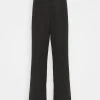 Samsøe Samsøe HOYS - Pantalon classique Women -Samsøe Soldes d5e21e52b8294bdca8e99e91c56b9845 1