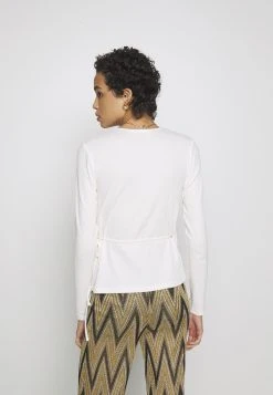 Samsøe Samsøe SARAIWRAP - T-shirt à manches longues Women -Samsøe Soldes d76ce5c9db20400e9ac97ec5a1e3f70f