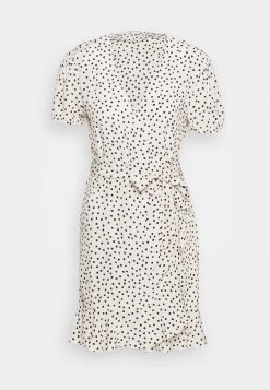 Samsøe Samsøe LINETTA DRESS - Robe de jour Women -Samsøe Soldes d9d188c945f4411db311b8e1dfa64c47