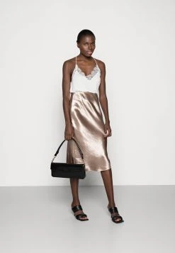 France Samsøe Samsøe Soldes 2022 -Samsøe Soldes dfd13f92922a4d0394db504d198ff2b9