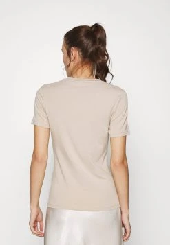 Samsøe Samsøe ESTER - T-shirt basique Women -Samsøe Soldes f2acc8a81a154f73a0e9e9076b1ddce6