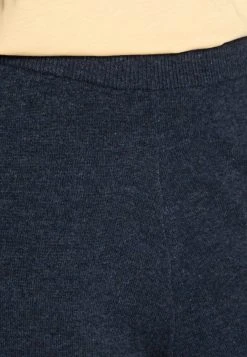 Samsøe Samsøe AMARIS STRAIGHT TROUSERS - Pantalon classique Women -Samsøe Soldes f5c443f99c424db4aa4160b84b08cc1c